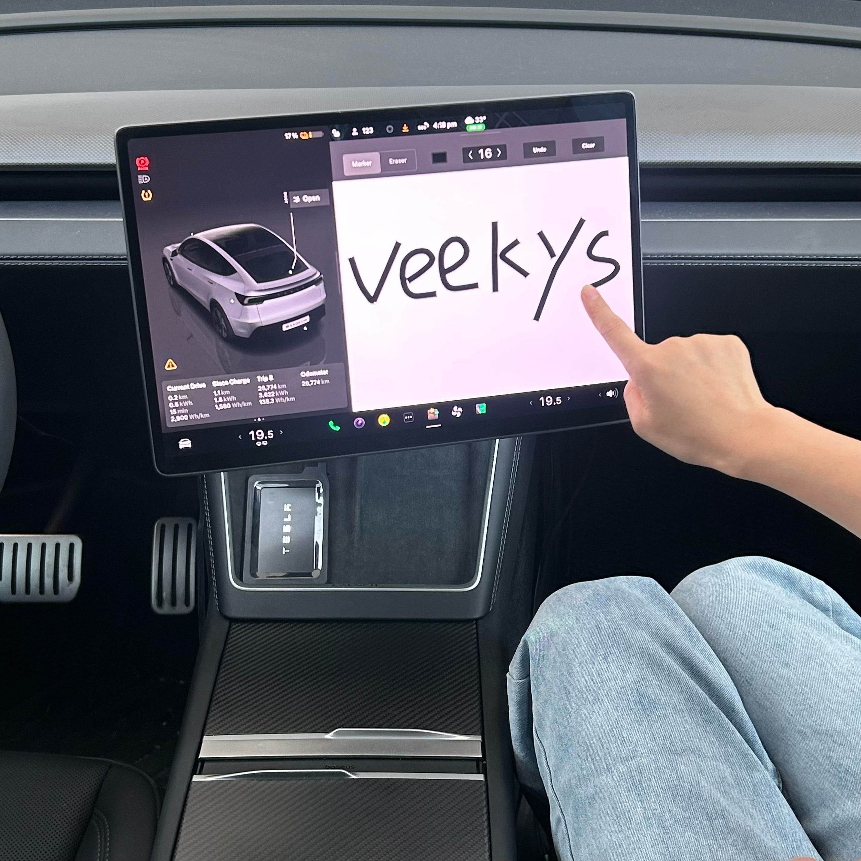 4-Way Adjustable Rotating Screen Mount Kit for Tesla Model 3/Y displayed on touchscreen with user interaction.
