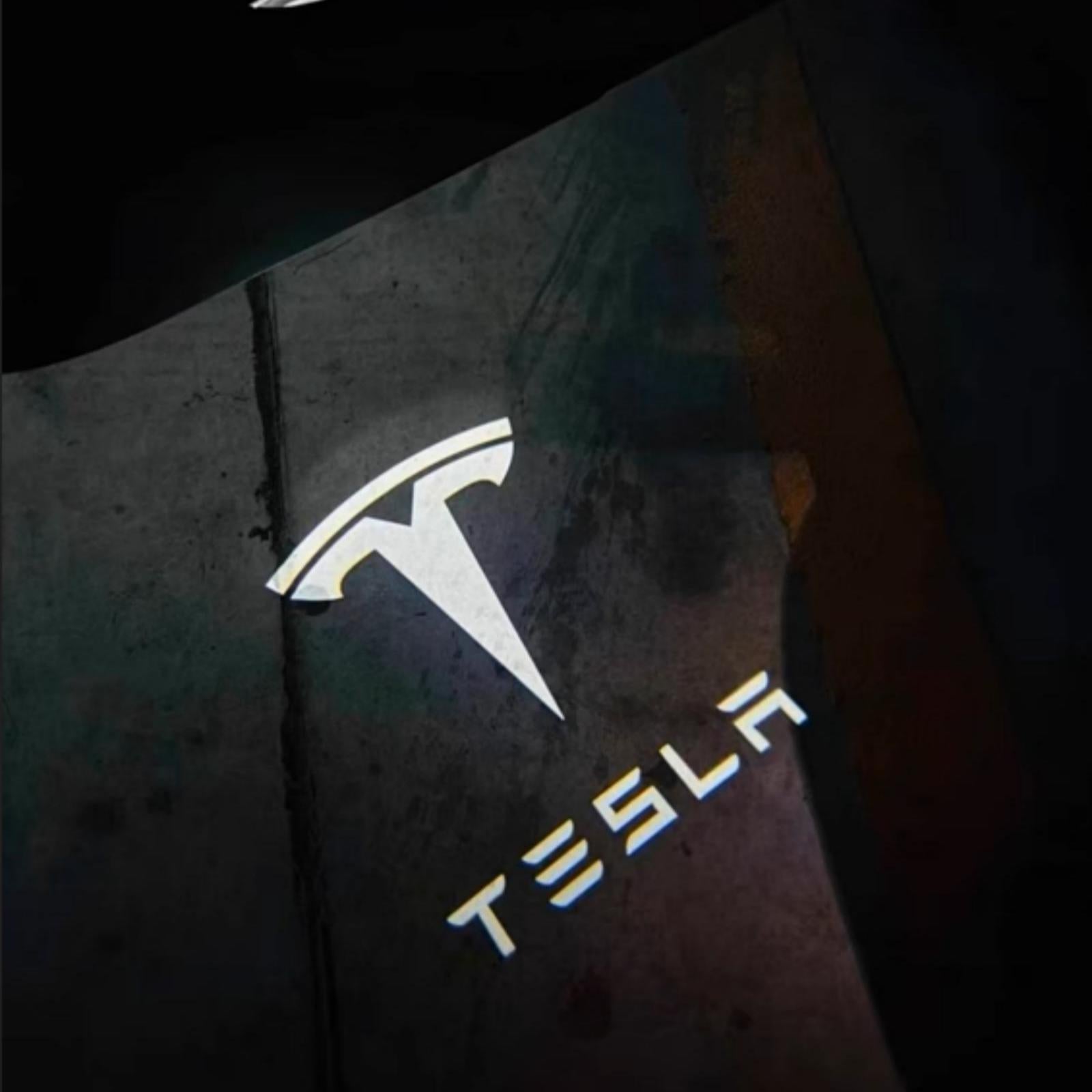 Tesla Model 3 / 3 Highland & Y / Y Juniper OEM Welcome Projection Lights - Premium LED Logo, Crisp Projection